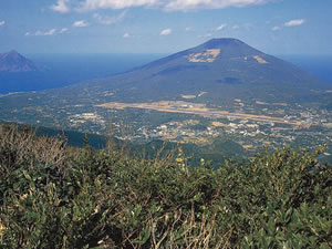 八丈島　三原山