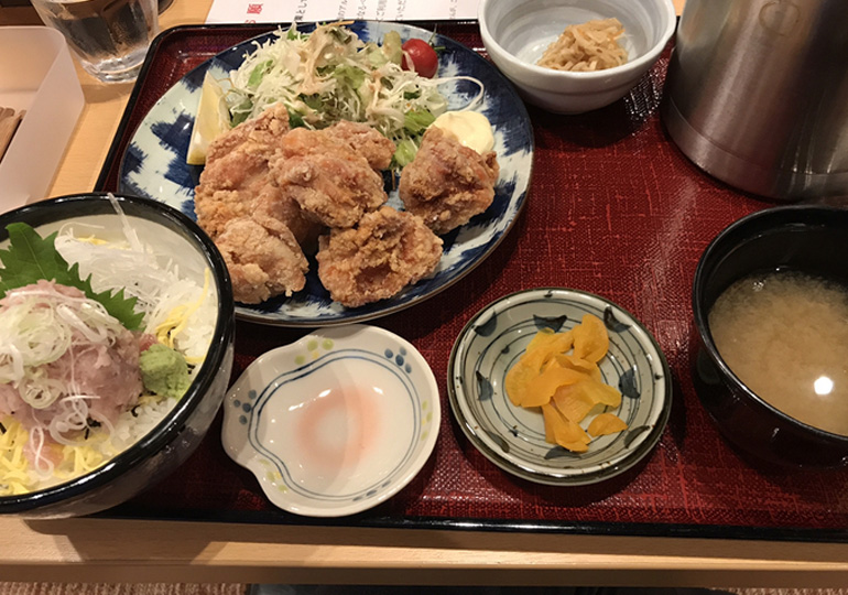 みはらしの湯　からあげ定食