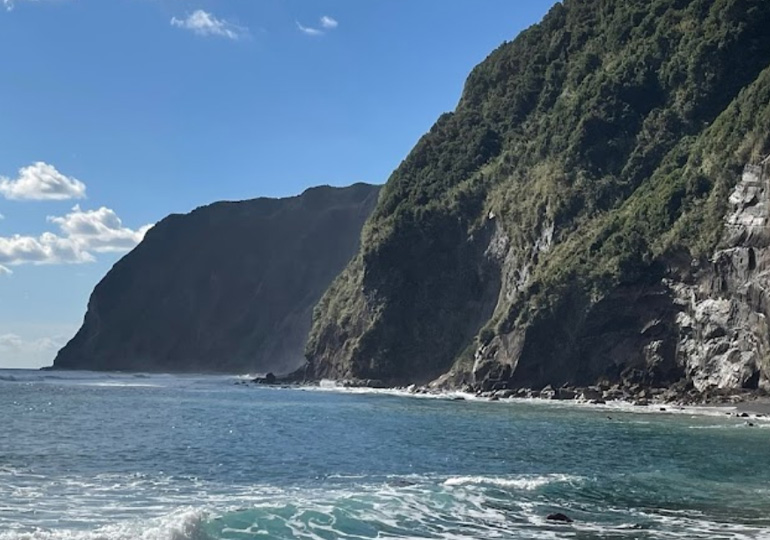 汐間海岸 サーフィン